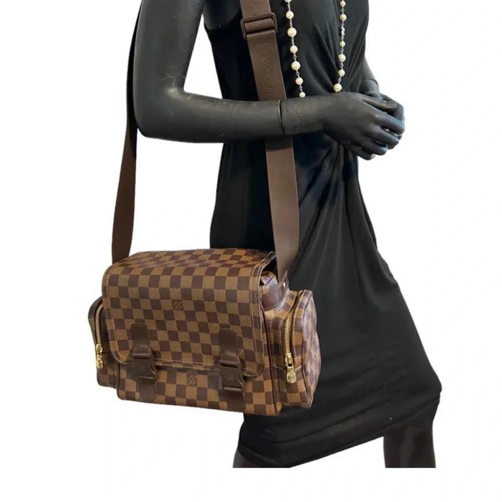 Louis Vuitton Melville Reporter Damier Ebene Messenger Crossbody Bag P0006